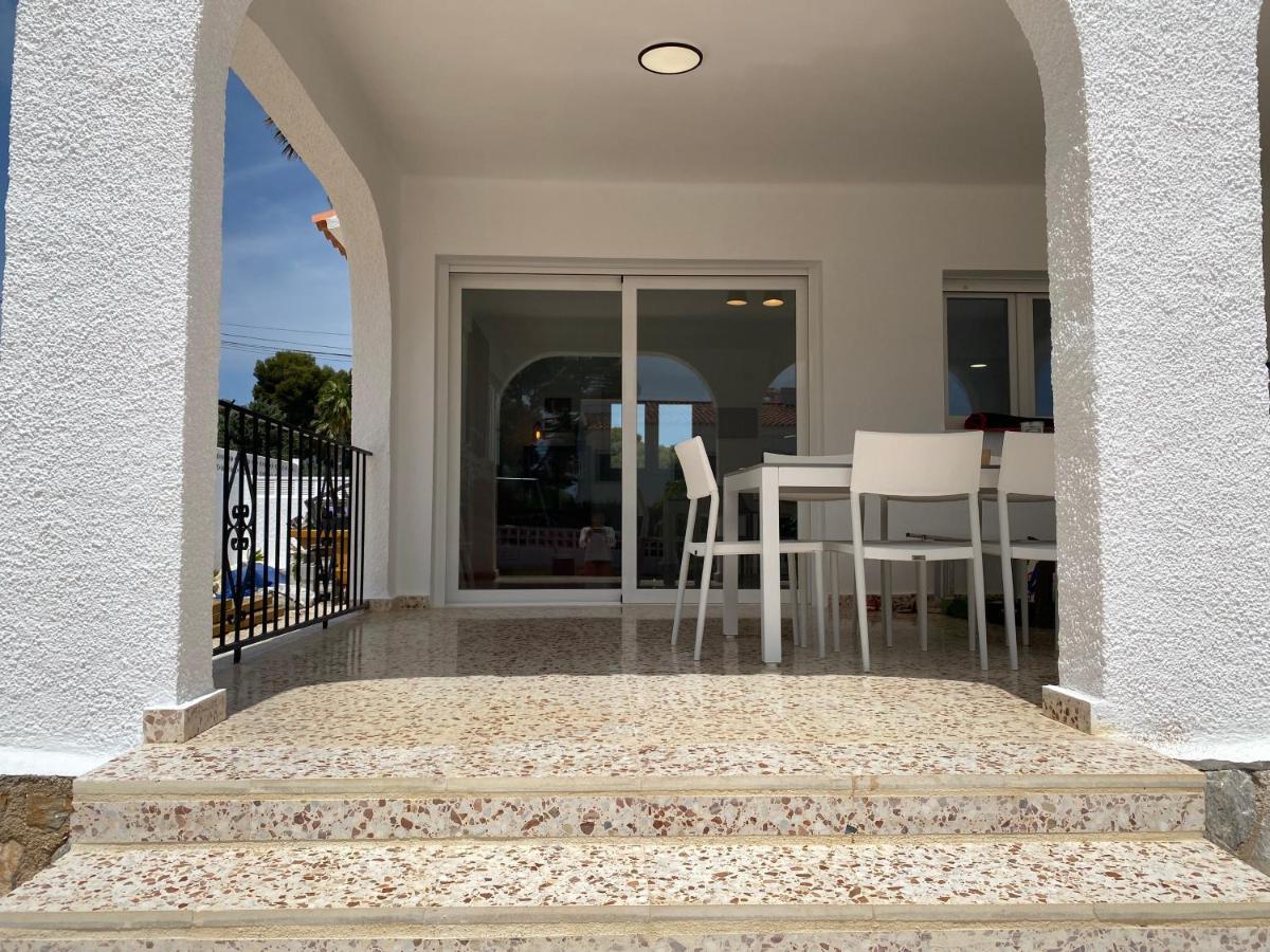 Villa Con Piscina, Soleada, Tranquila Y Centrica 卡尔佩 外观 照片
